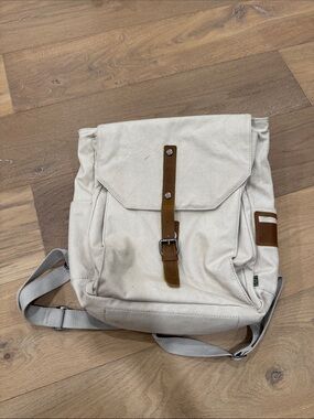Canvas Field Daypack in Cream with Brown Accents